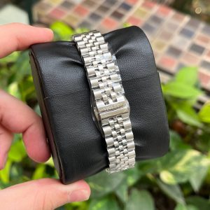 ساعت زنانه ویولت B0557L-111 نقره ای صفحه سفید