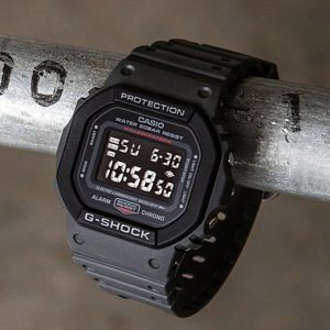 ساعت مچی مردانه کاسیو (CASIO) مدل DW-5610SU-8DR