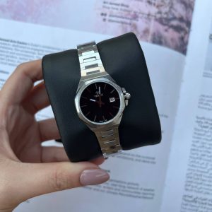 ساعت زنانه ویولت 131-B0623L نقره ای صفحه مشکی